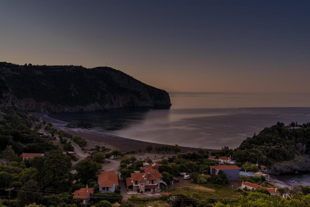 Αlissachne Suites Limnionas  Bagian luar foto