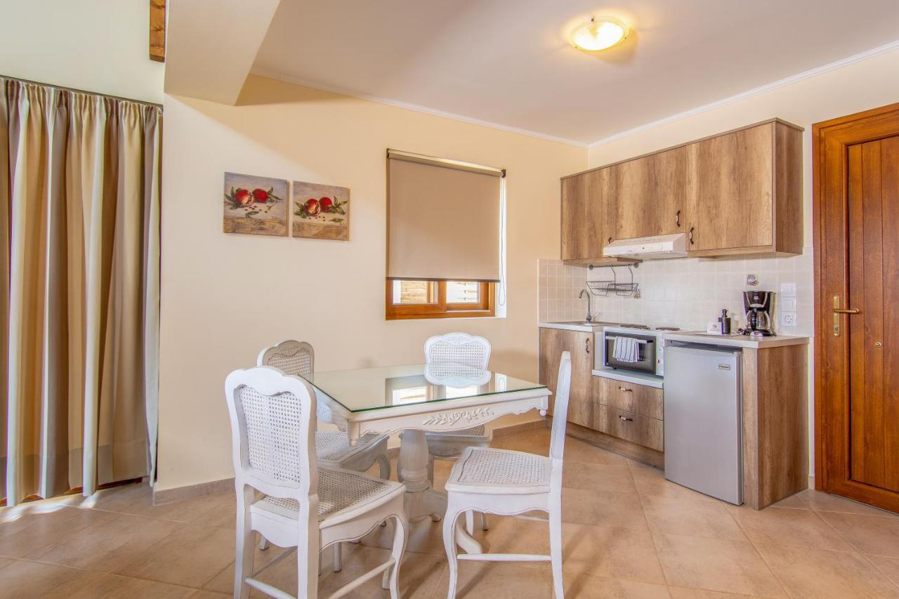 Αlissachne Suites Limnionas  Bagian luar foto